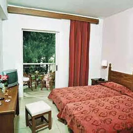 Lägenhetshotell Marita's 3*