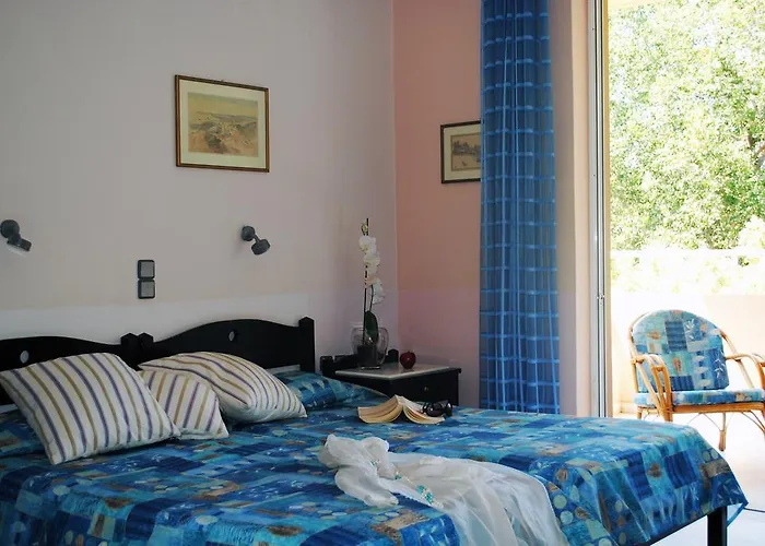 Marita's Aparthotel 3*