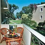 Marita's Апарт-готель 3*